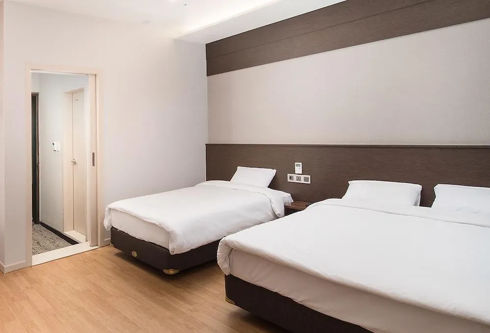 Jeju Palace Hotel